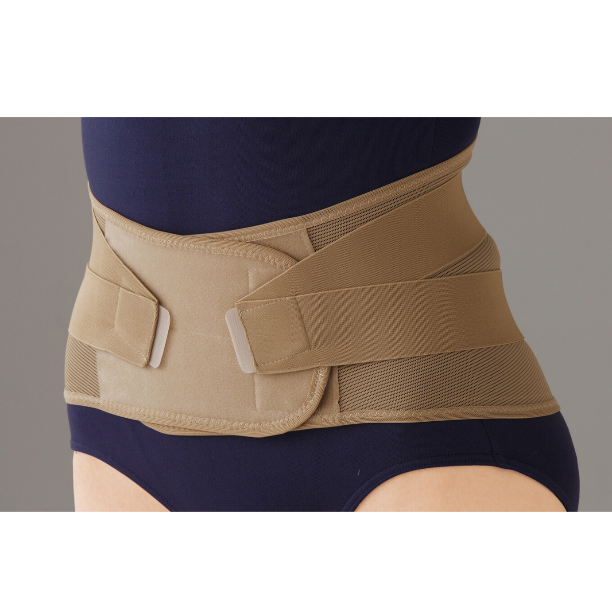 輕量雙重承托透氣腰封