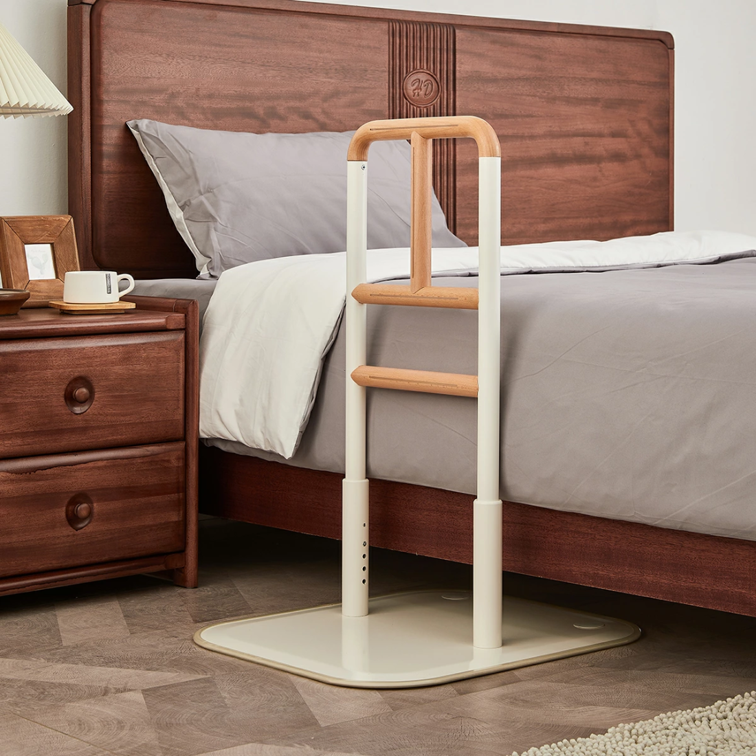 [樂樂健] 座地扶手架