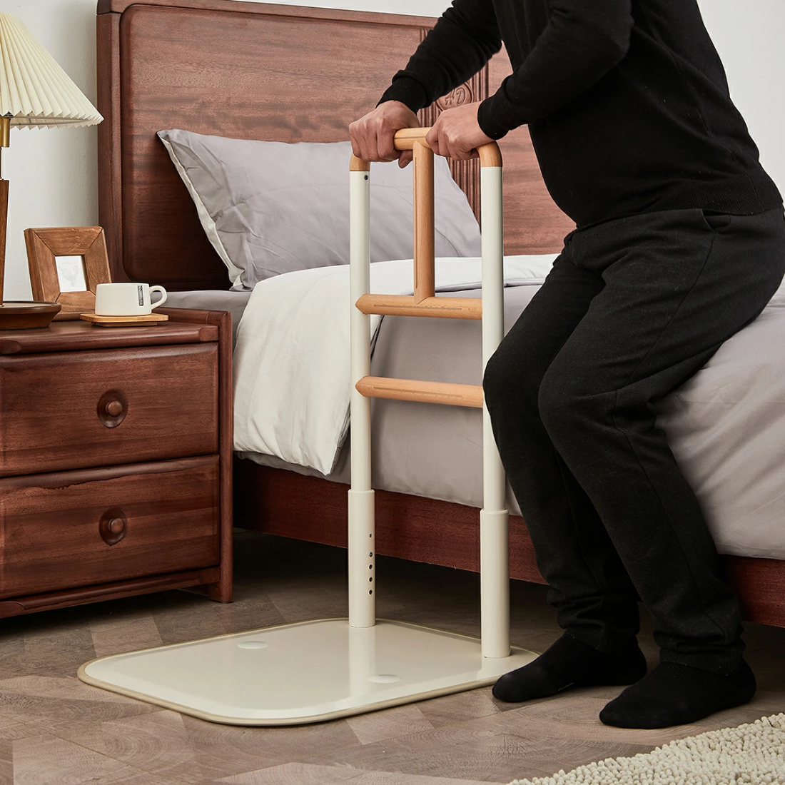 [樂樂健] 座地扶手架